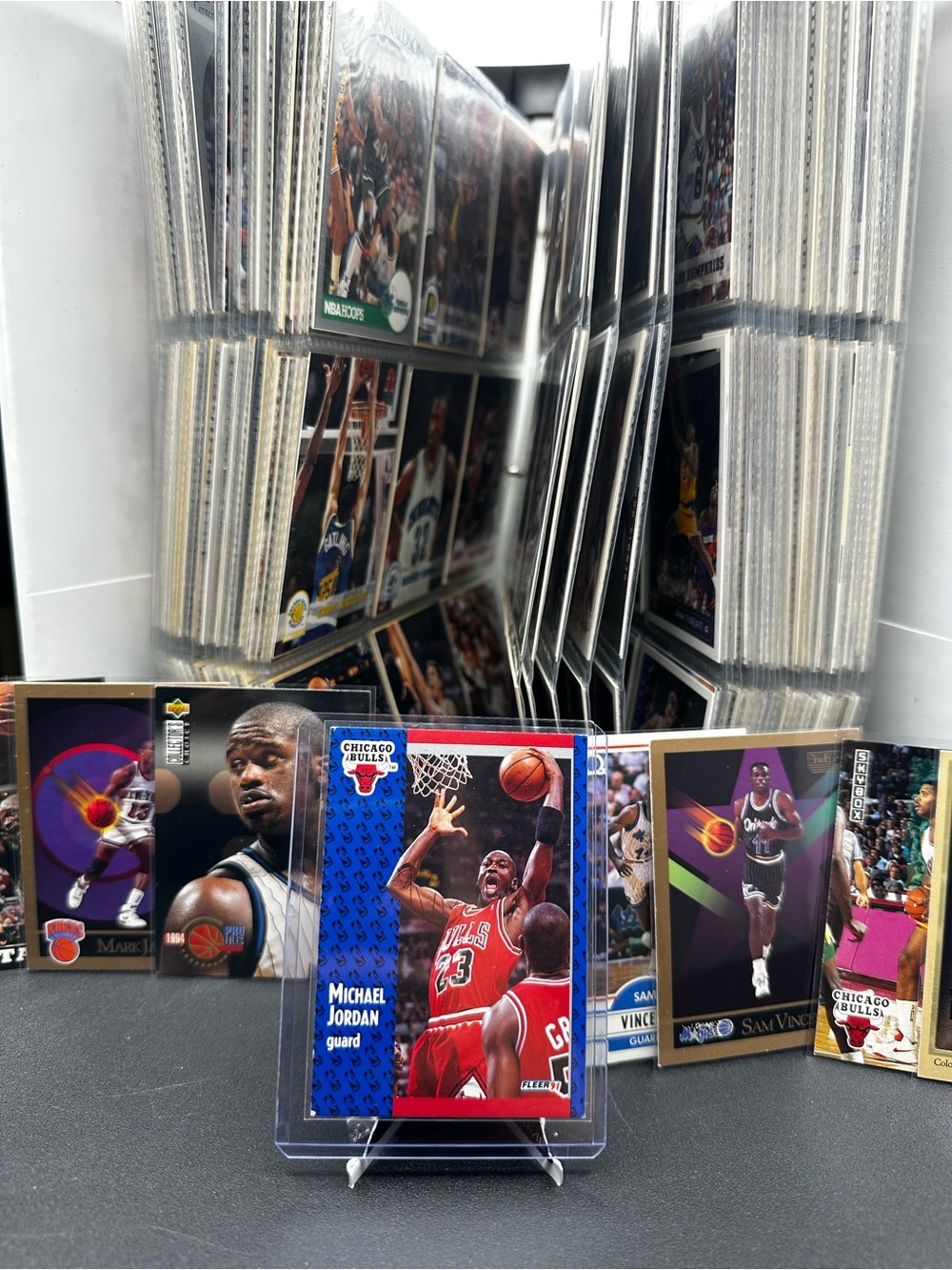 998 card nba hoops binder including MJ, shaq, Sam Vincent, mark Jackson.